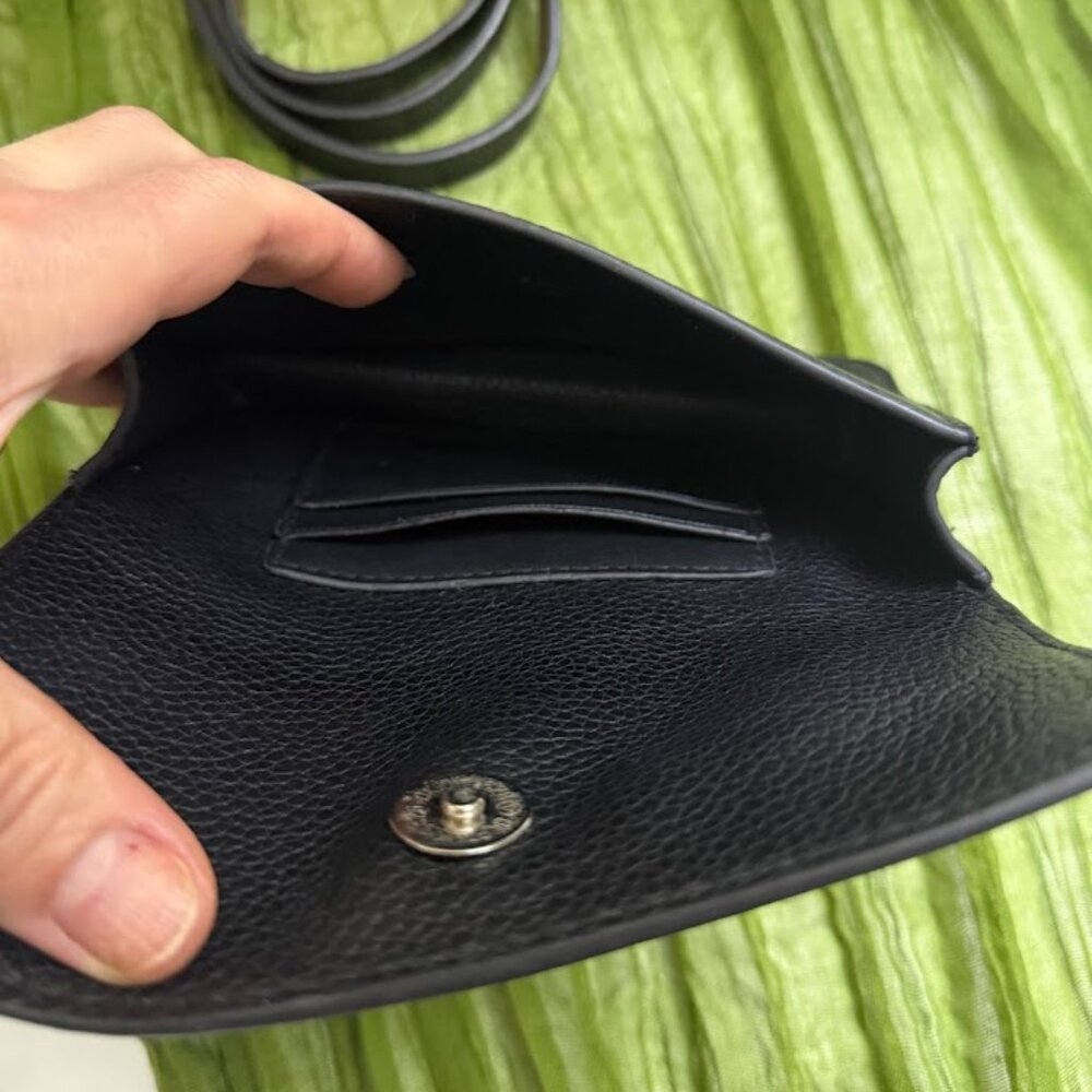 DKNY Black Pebbled Leather Wallet Crossbody Clutch Belt Bag - Picture 6 of 6